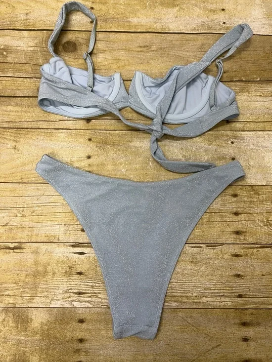 Monday Swimwear Clovelly Shimmery Light Blue Two-Piece Bikini Set size M - Picture 2 of 4